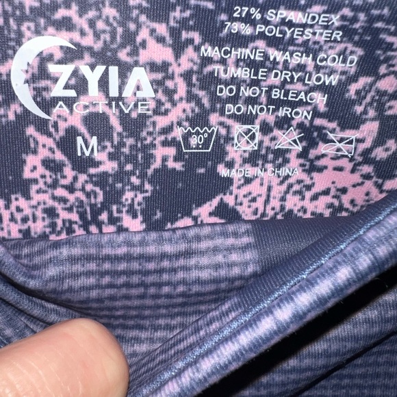 Zyia Radical Light n Tight Hi-Rise 7/8 Leggings - Picture 5 of 5